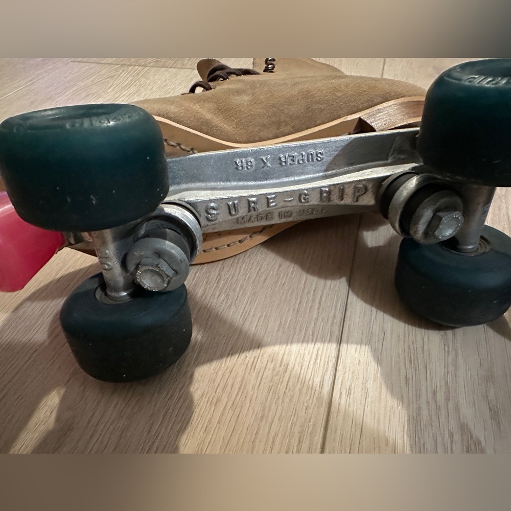 🤩🌈🛼 VINTAGE 90s Size 8 RIEDELL Tan Roller Skates - Picture 5 of 14